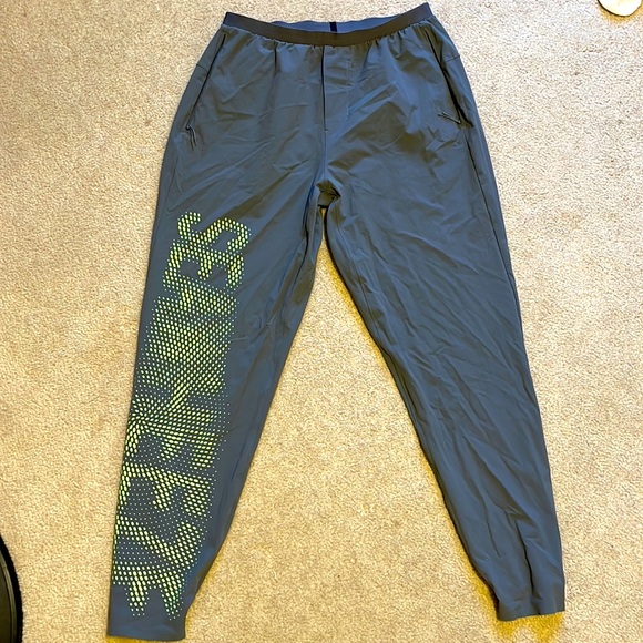 Lululemon surge jogger (Seawheeze 2021 limited edition) - Picture 1 of 7